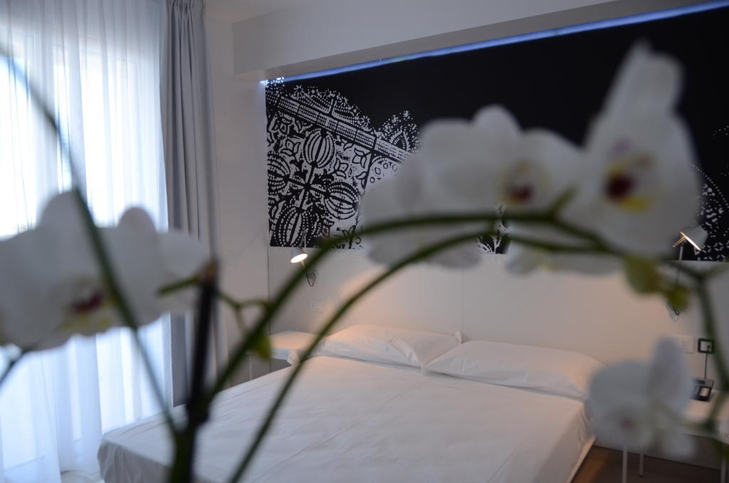 Quihotel ポルト・チェザーレオ エクステリア 写真